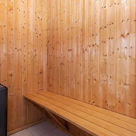 Tatil Evi Lxxxiii